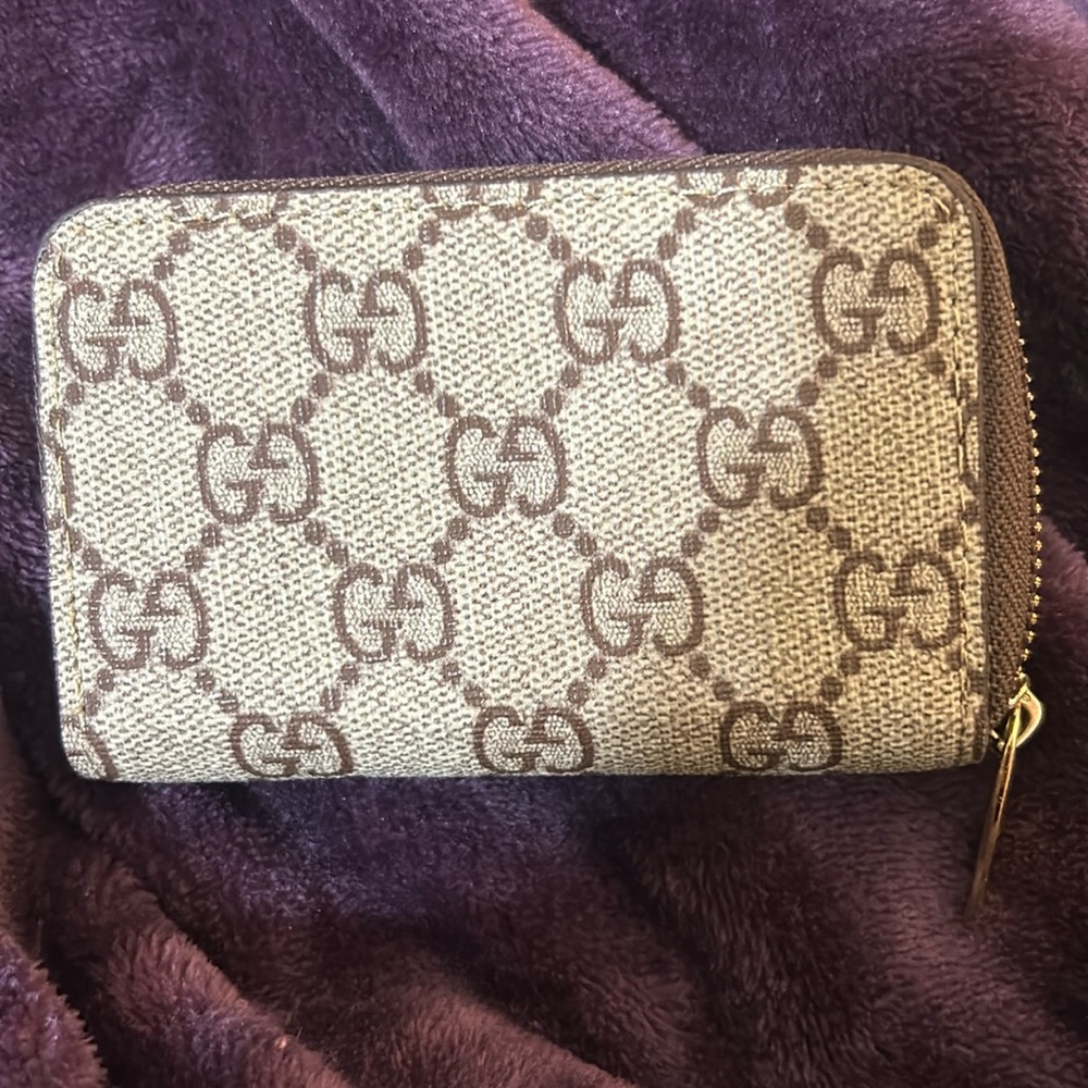 Men’s Cardholder NEW!!!
